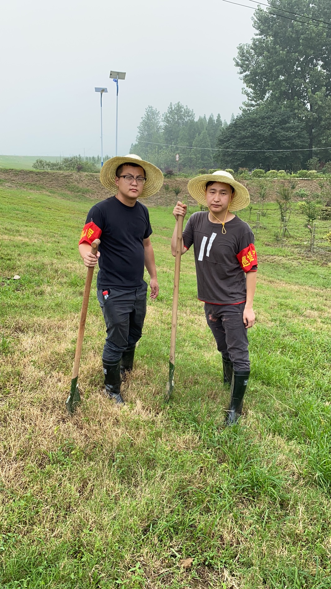 他們把青春的汗水揮灑在抗洪防汛一線——蕪湖市中醫(yī)醫(yī)院防汛抗洪突擊隊側記(圖7)