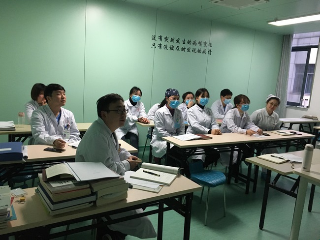 開展警示教育 筑牢思想底線 加強榜樣學(xué)習(xí)(圖2)