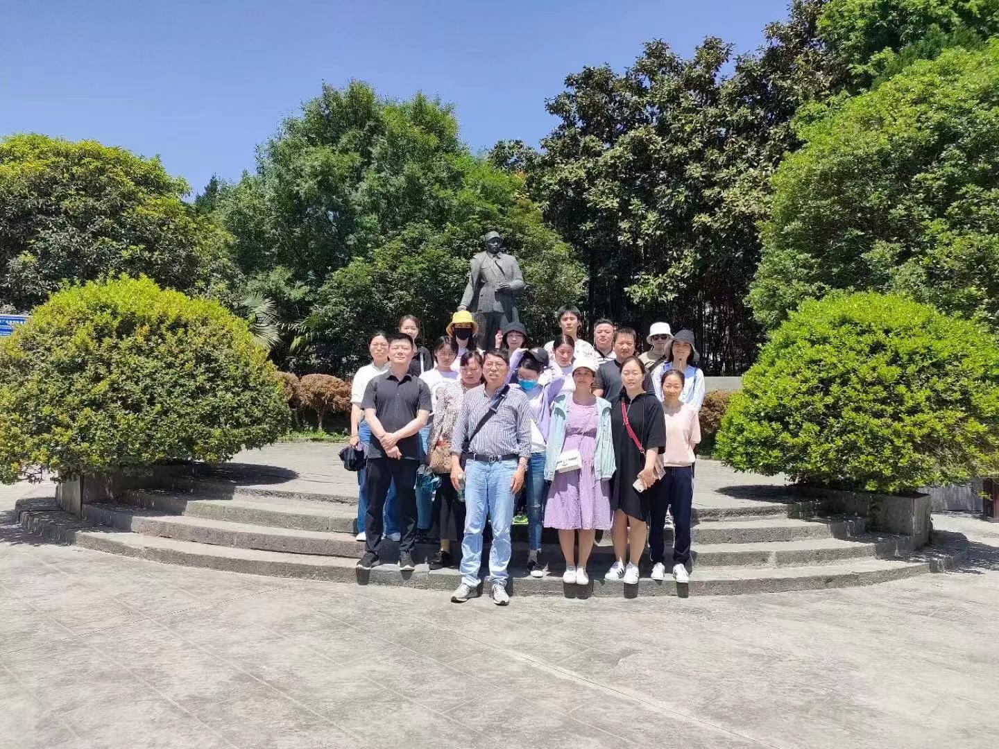 【黨史學(xué)習(xí)教育】緬懷革命先烈，傳承革命精神(圖3)