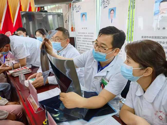 【我為群眾辦實事】關(guān)愛兒童守護健康 大型專題義診在行動(圖5)