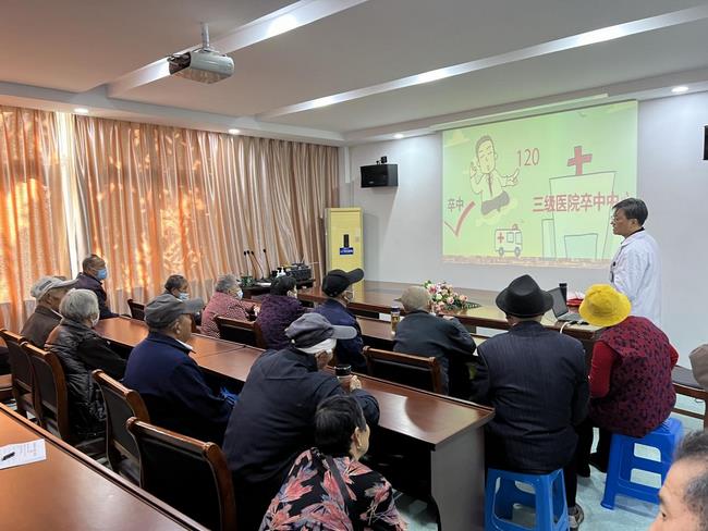 警惕卒中癥狀，盡早識別救治——我院腦病科開展世界卒中日健康義診(圖8)