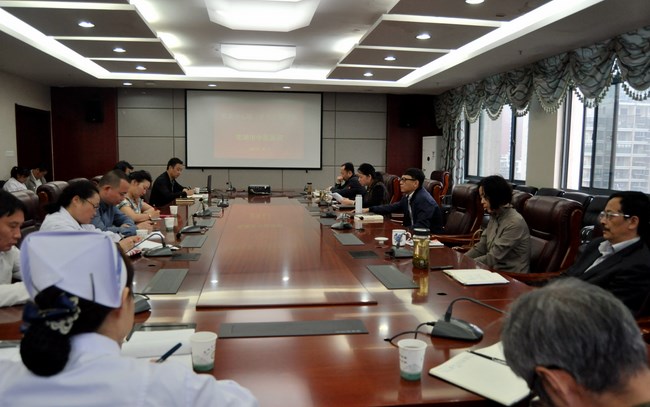我院召開中心組學(xué)習(xí)會 傳達(dá)學(xué)習(xí)習(xí)近平總書記視察安徽重要講話精神(圖1)