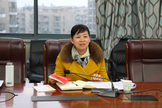 我院召開“講看齊、見行動(dòng)”專題研討會(huì)暨黨委中心組學(xué)習(xí)擴(kuò)大會(huì)議(圖2)