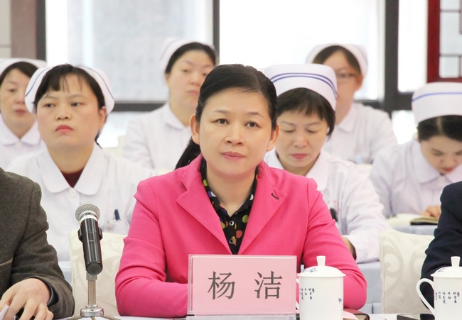 我院召開三級甲等中醫(yī)醫(yī)院復(fù)評工作匯報會(圖4)