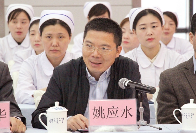 我院召開三級甲等中醫(yī)醫(yī)院復(fù)評工作匯報會(圖5)