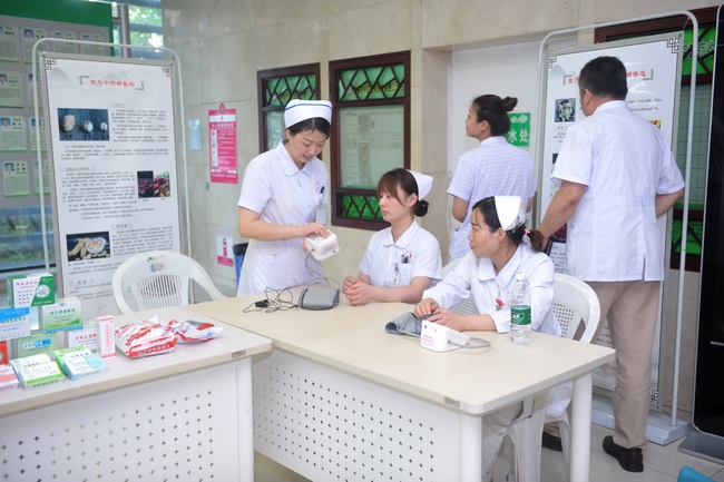2019“中醫(yī)中藥中國行”大型中醫(yī)藥健康文化活動(dòng)盛大舉行(圖21)