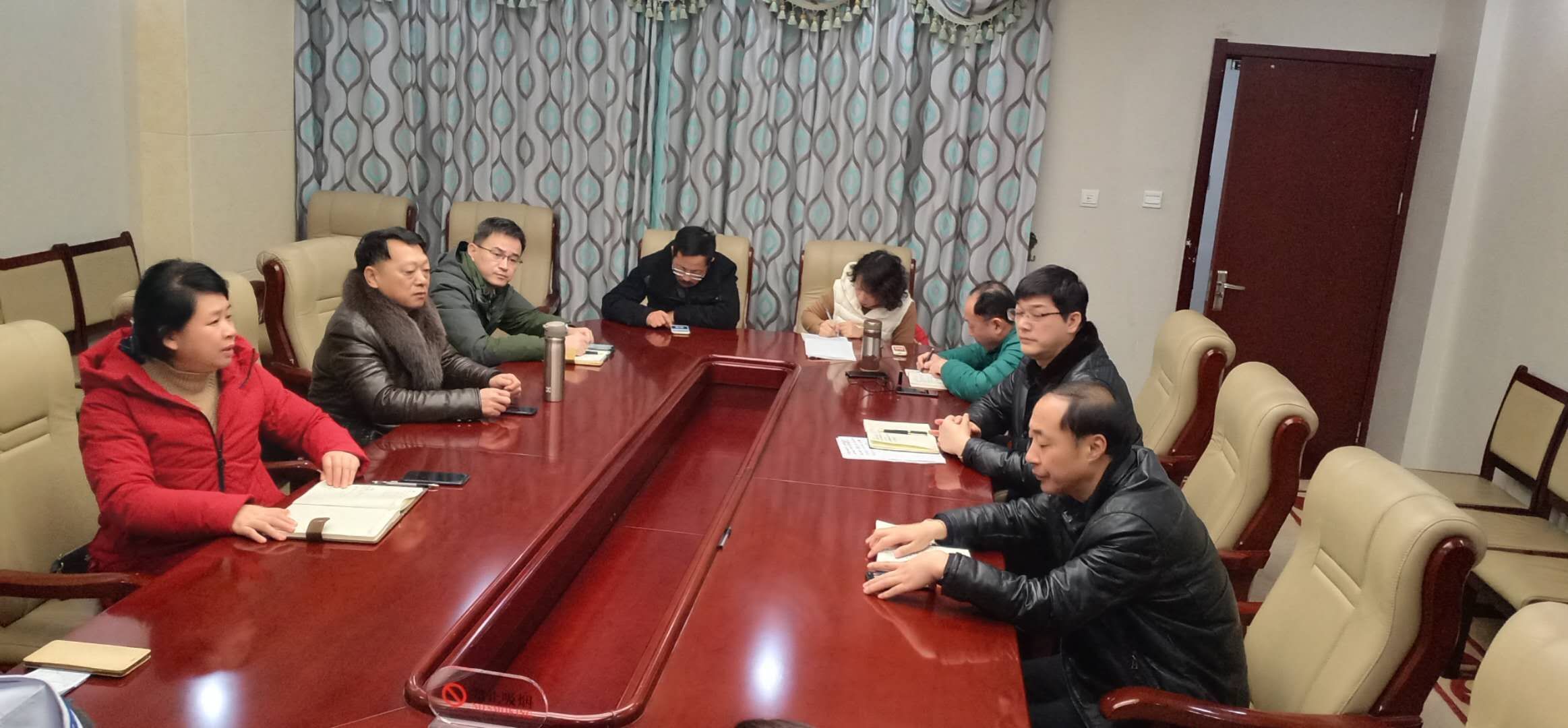 落實(shí)決策部署 堅(jiān)定信心決心——我院召開新型冠狀病毒感染的肺炎防控工作第三次調(diào)度會(huì)(圖2)