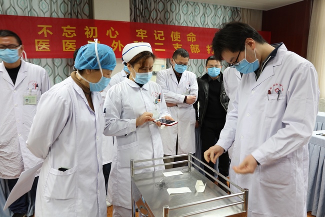 “不忘初心，牢記使命” ——外科二支部開展臨床打結(jié)比賽主題黨日活動(dòng)(圖3)