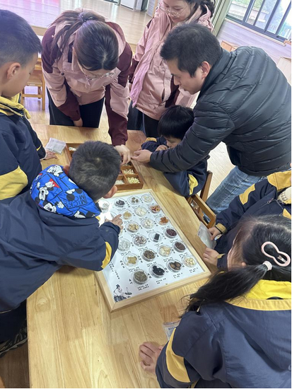 多個(gè)黨支部協(xié)同合作，推進(jìn)中醫(yī)藥文化走進(jìn)幼兒教育(圖2)